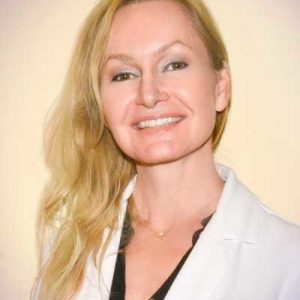 Katalin-Janosi-Fair-dentist