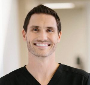Brandon-Curfew-dentist