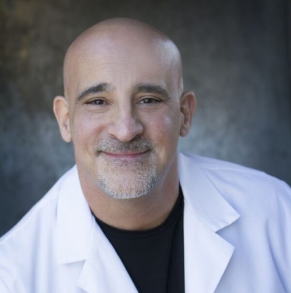 Dental Design of Arcadia Louis Maro, DDS Practice Profile Page