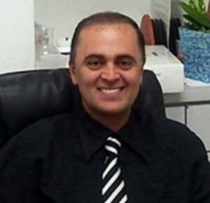 Ramin-Ravaei-dentist-1
